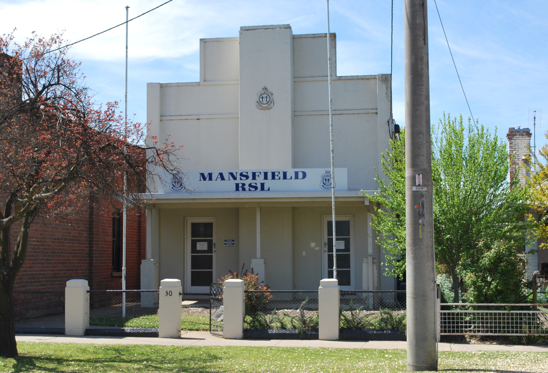 Mansfield Image 40